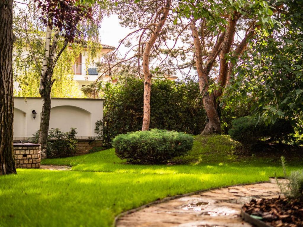 Fuege Villa Luxury & Wellness Balatonfüred Exterior foto